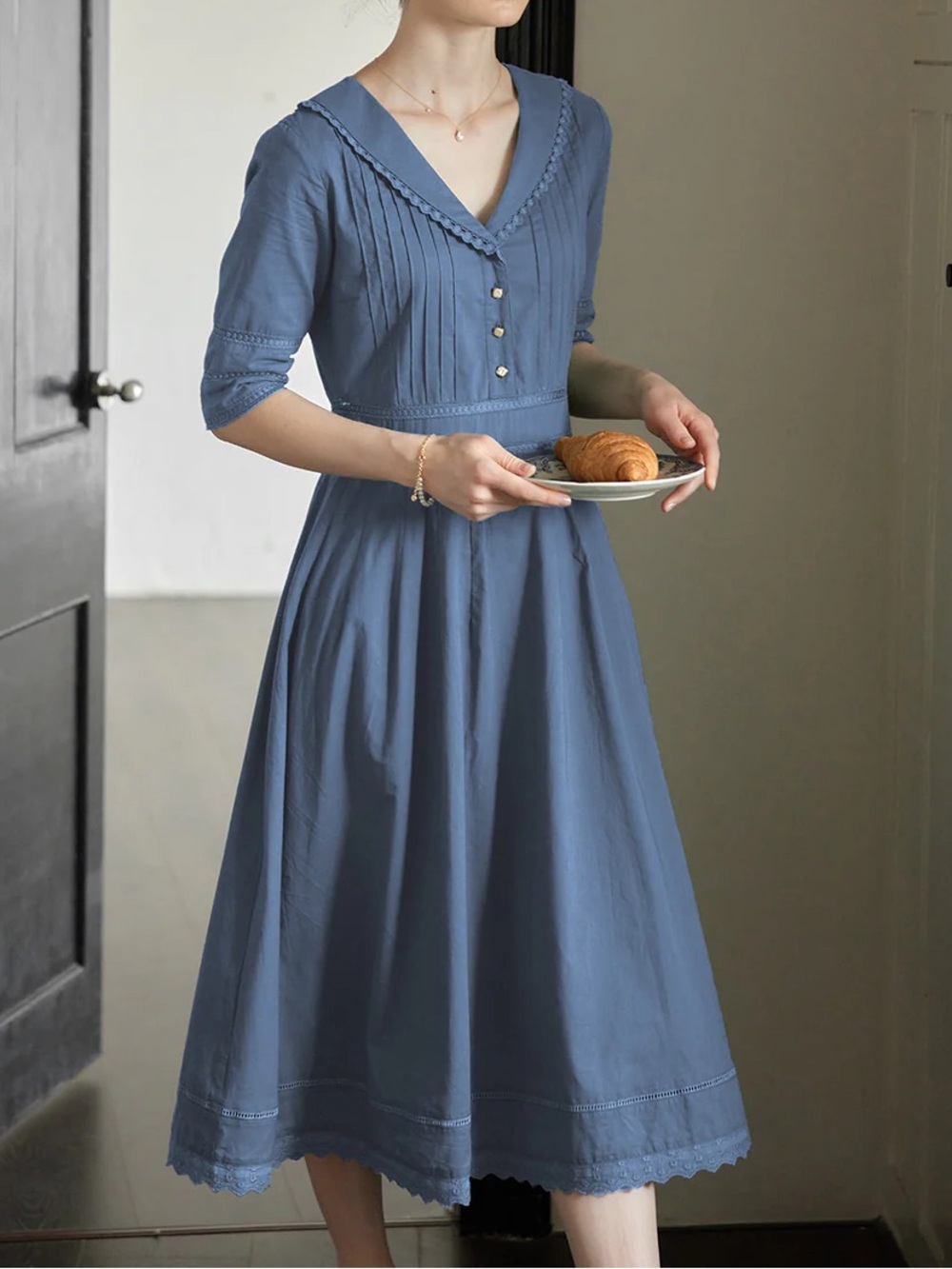 Simple Retro Fiona Dress